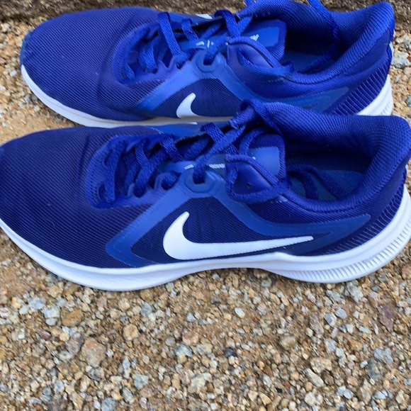 Nike running downshifter althetic sneaker size 7.5 - Picture 3 of 7